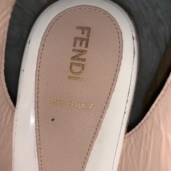 Gorgeous Fendi Wedges size 39 - Picture 7 of 7